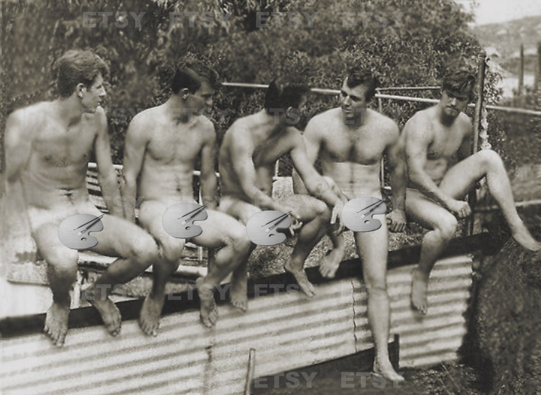 Soldados desnudos niños retro
