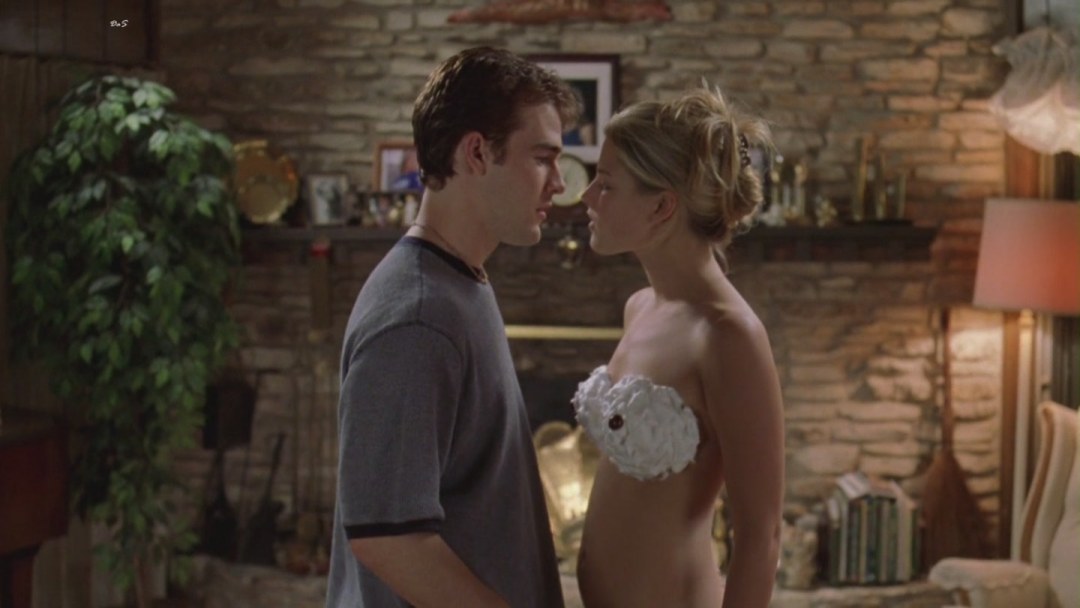Ali Larter Bikini de crema batida