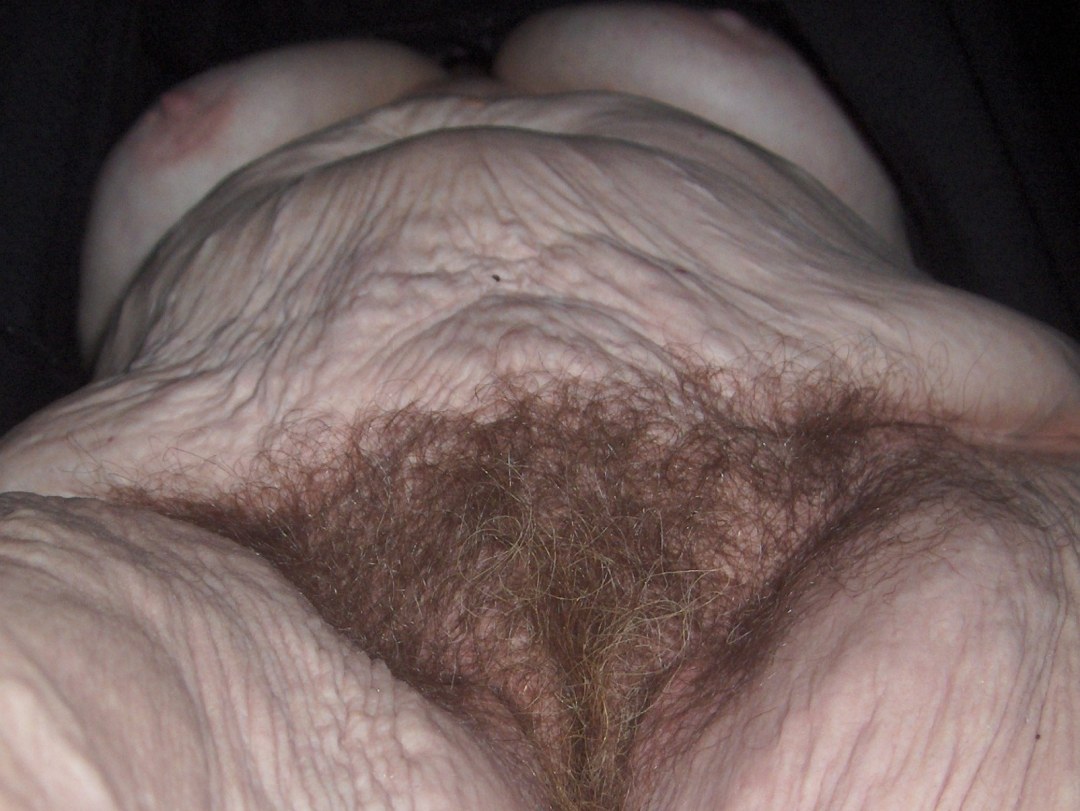 Vagina peluda abuela