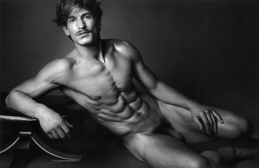 Sesión de fotos de hombres desnudos