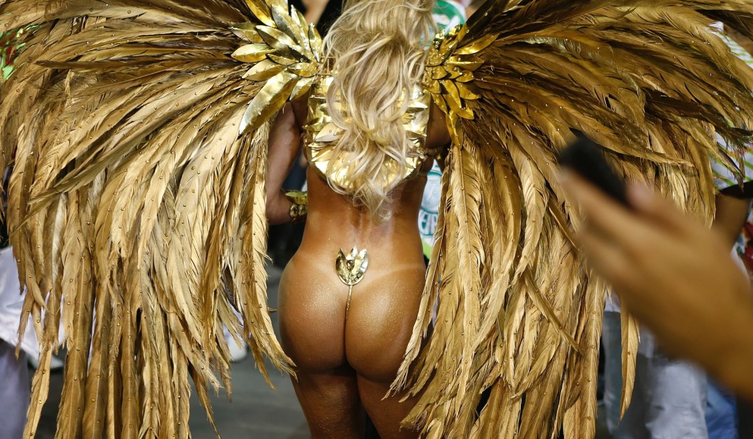 Trasero de carnaval brasileño