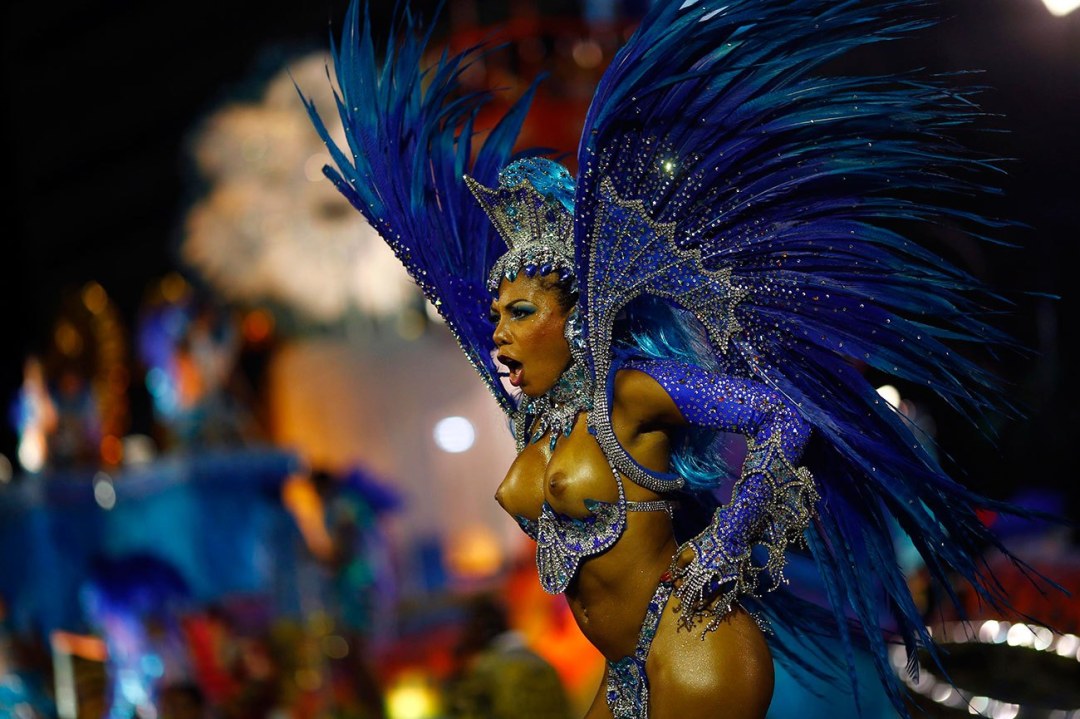 Río de Janeiro Carnival Women 18
