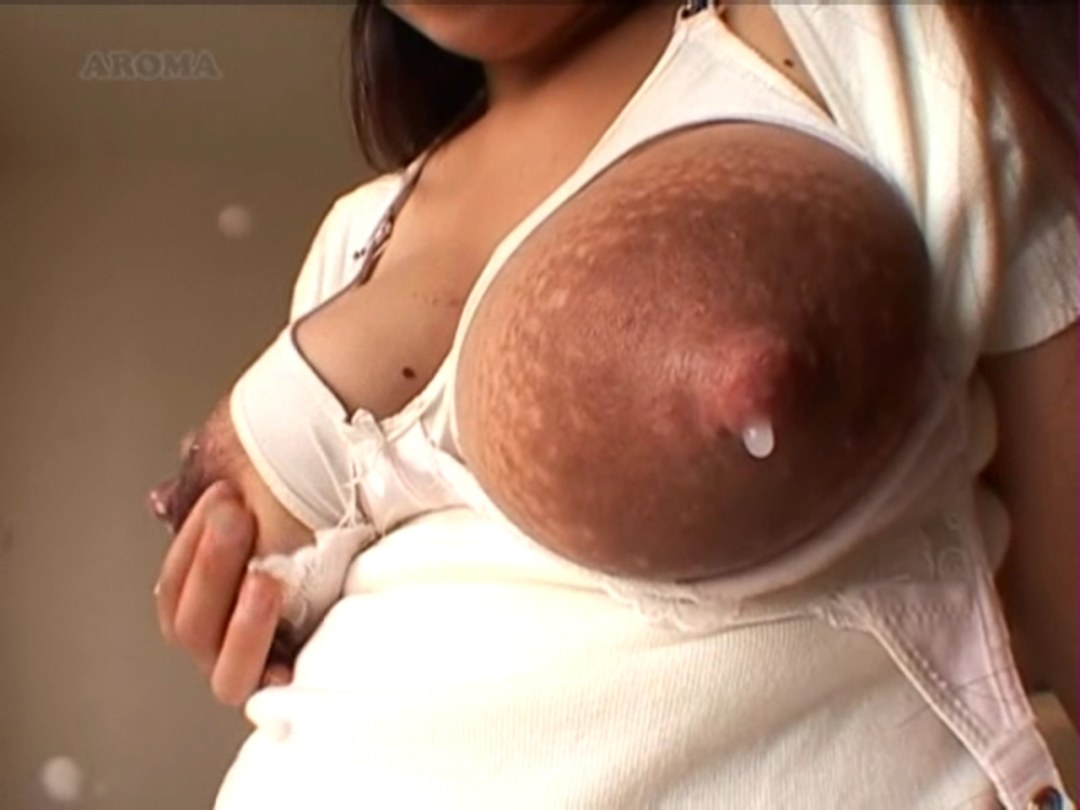 Los pezones de mujeres más grandes