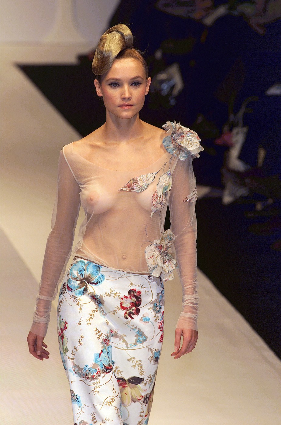 Madalina John Philip desnuda