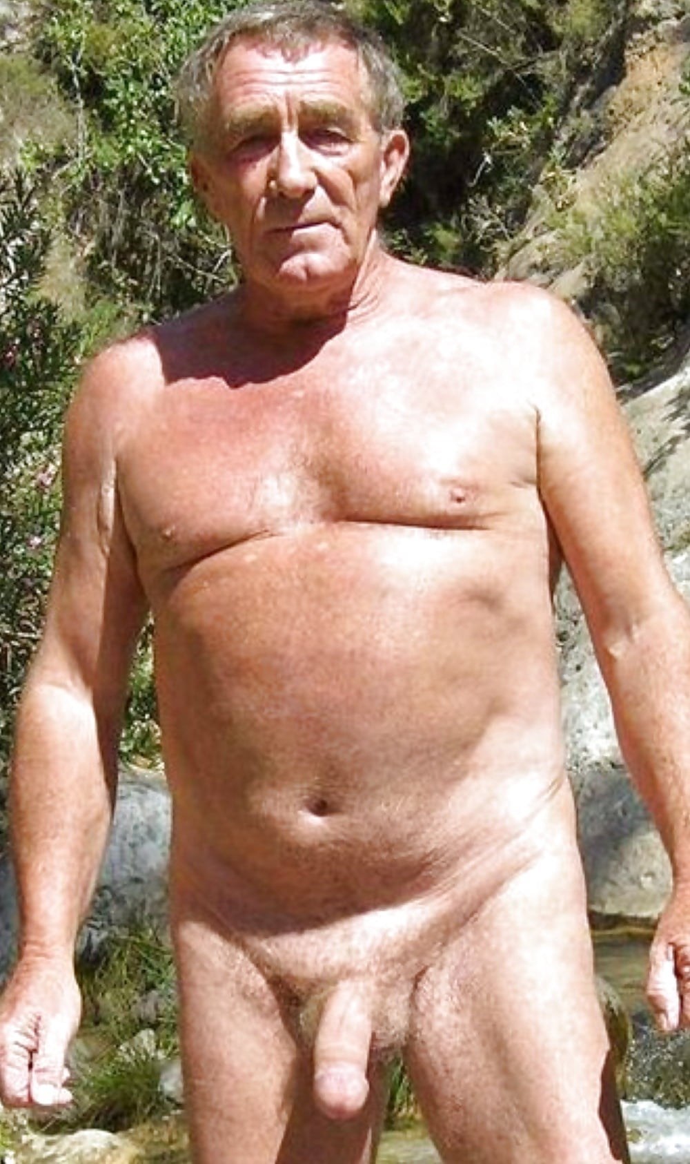 Viejos sin bragas