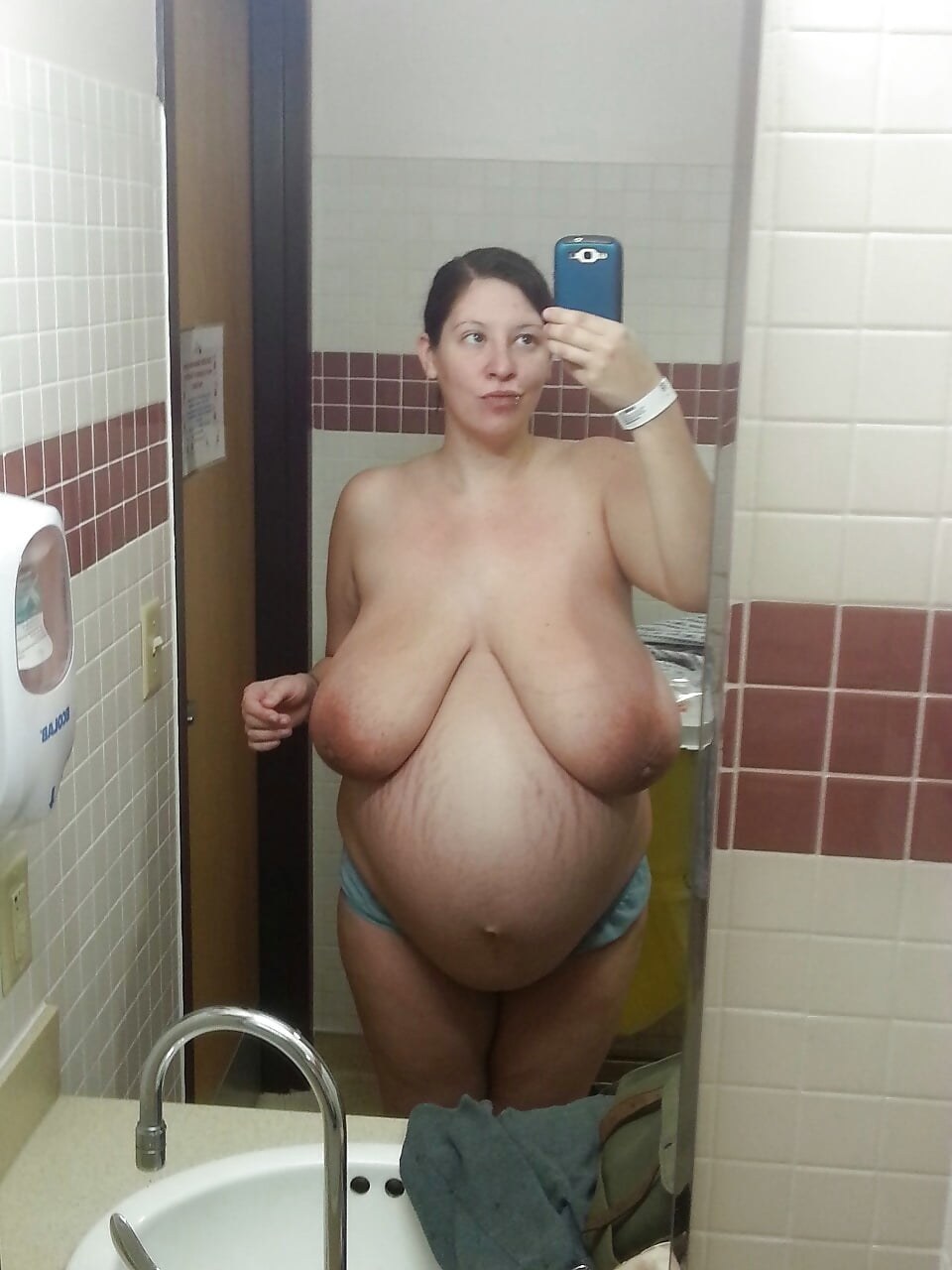 BBW embarazada desnuda