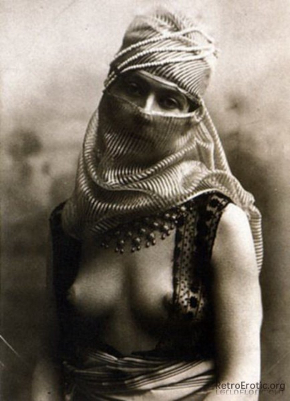 Mujeres árabes desnudas retro