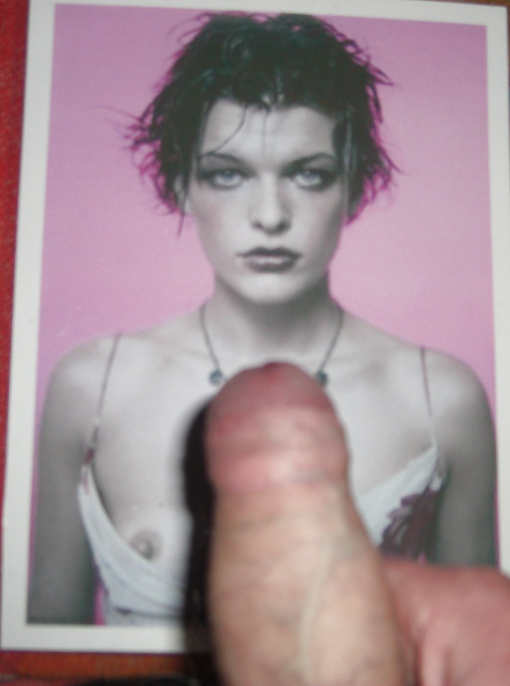 Jerk en Mila Yovovich
