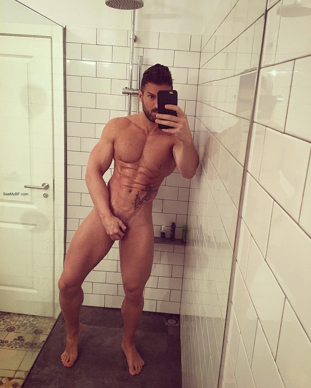Selfies eróticos de hombres hermosos