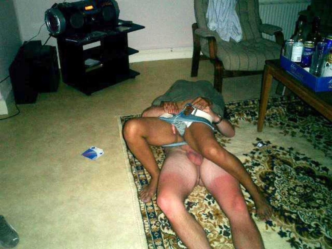 Fuck of Breaken Sleeping Women