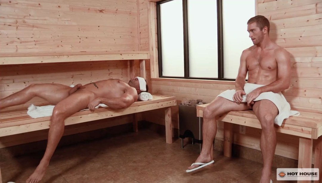 Masturbación masculina en la sauna