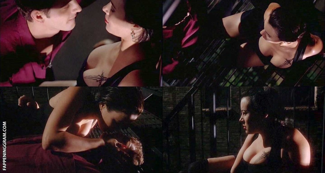 Jennifer Tilly 1998 tetas