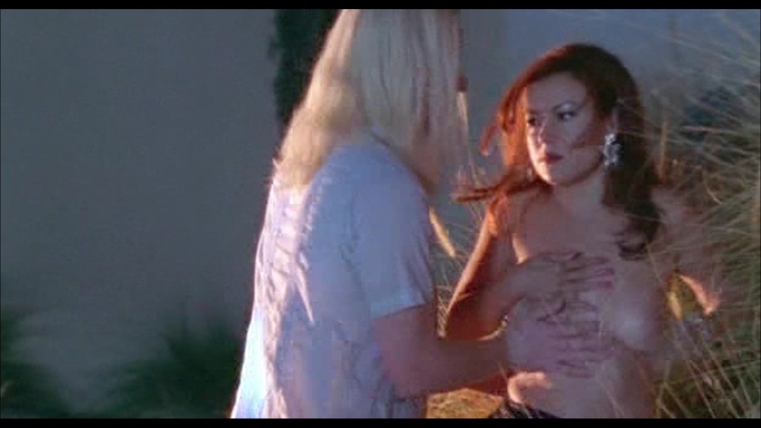 Jennifer Tilly en su juventud desnuda