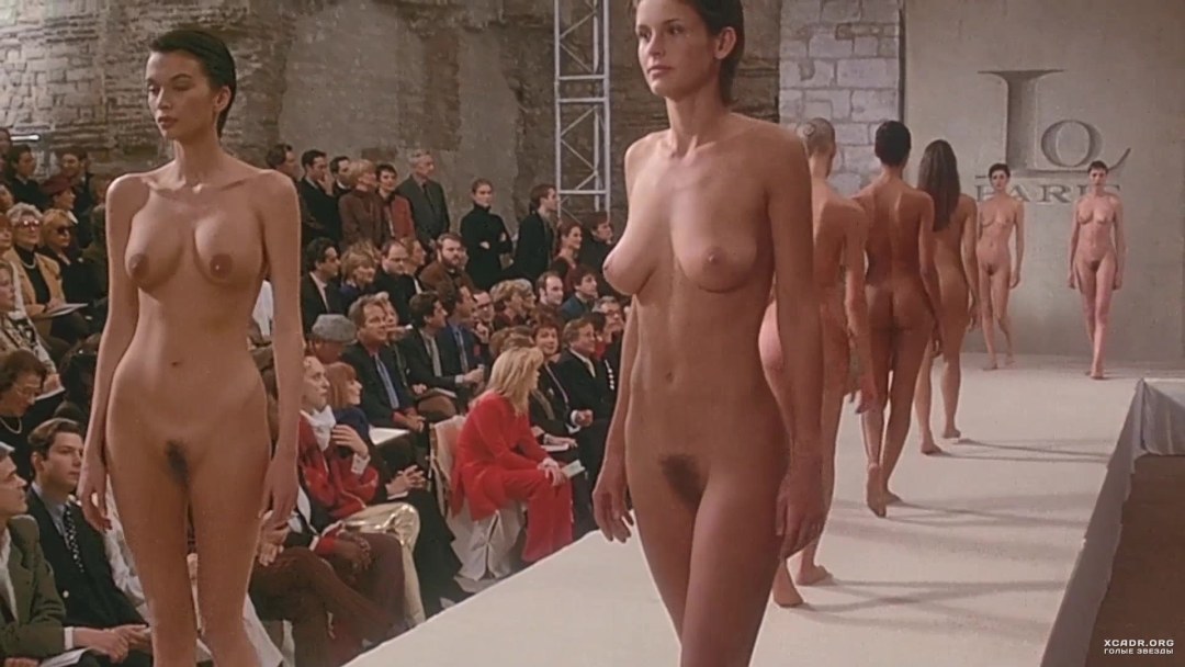 Mujeres desnudas en largometrajes