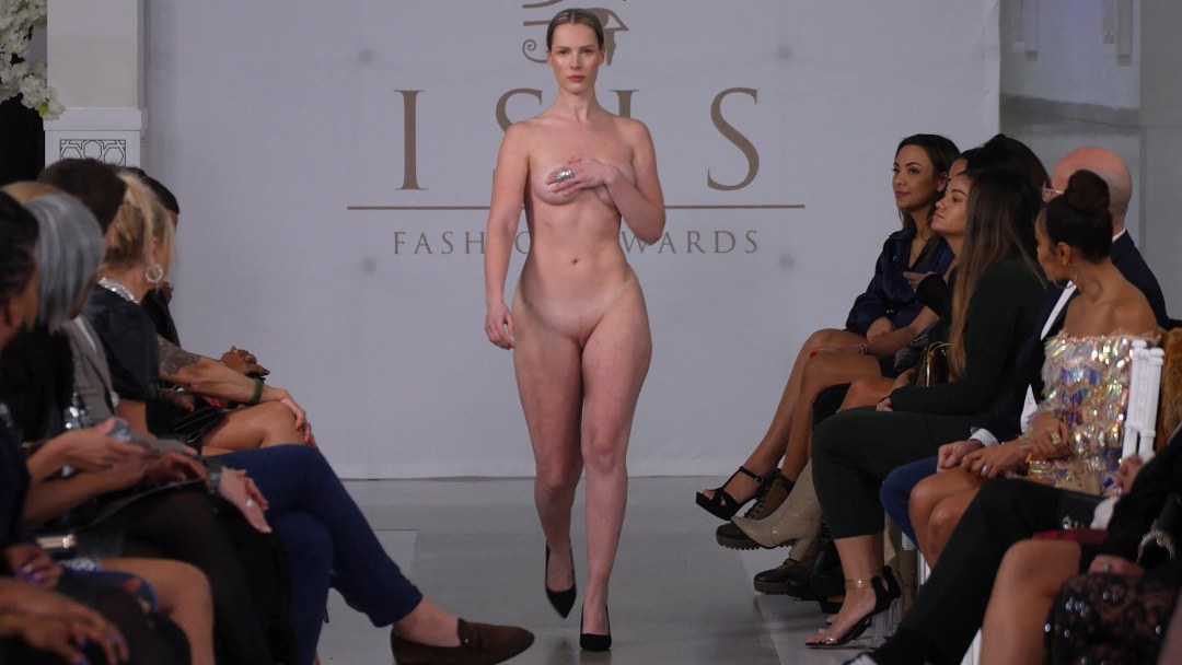 Categorías desnudas de ISIS Fashion Awards