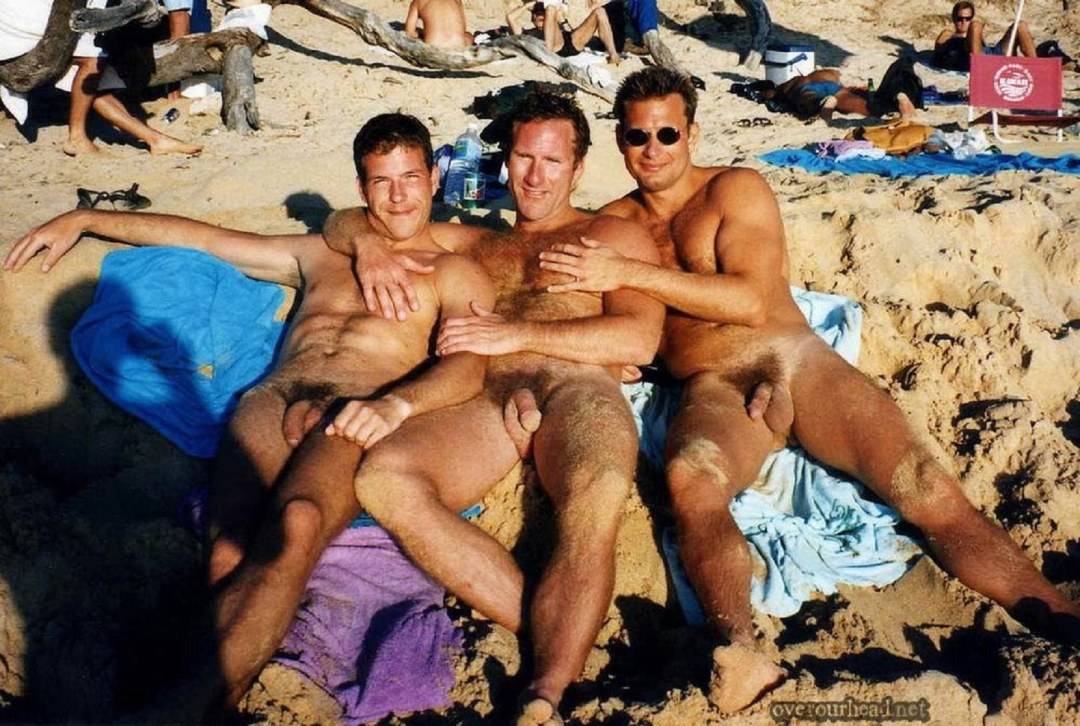 +Nudistas +hombres +Australia