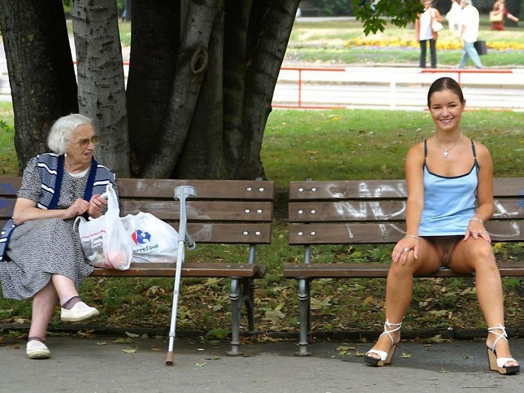 Labinla de niña sin bragas