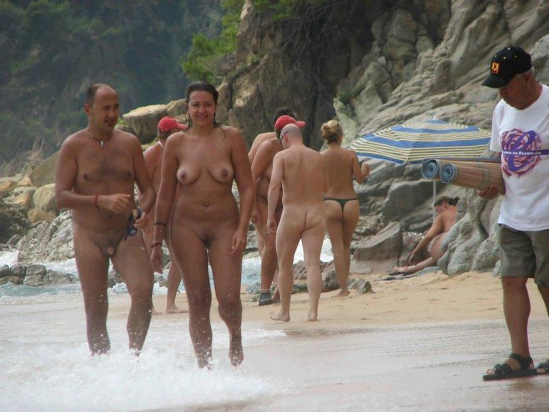 Nudi Beach en Brasil