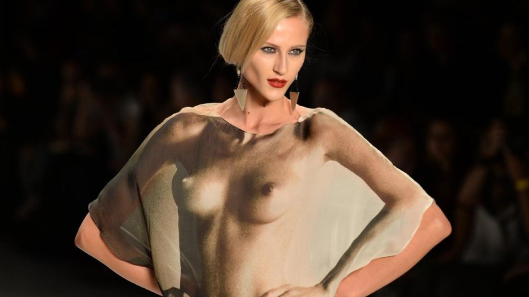 Moda de moda de mujeres desnudas