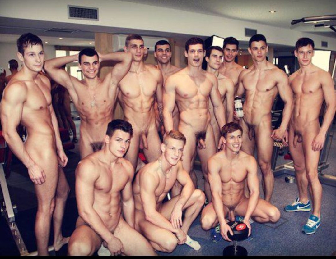 Hermosos rusos desnudos