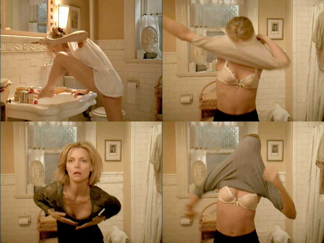 Michelle Pfeiffer desnuda en la película
