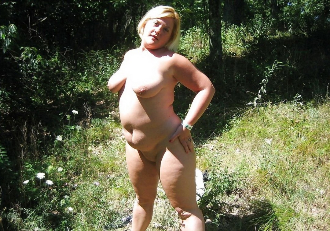 Mujeres del pueblo desnudas