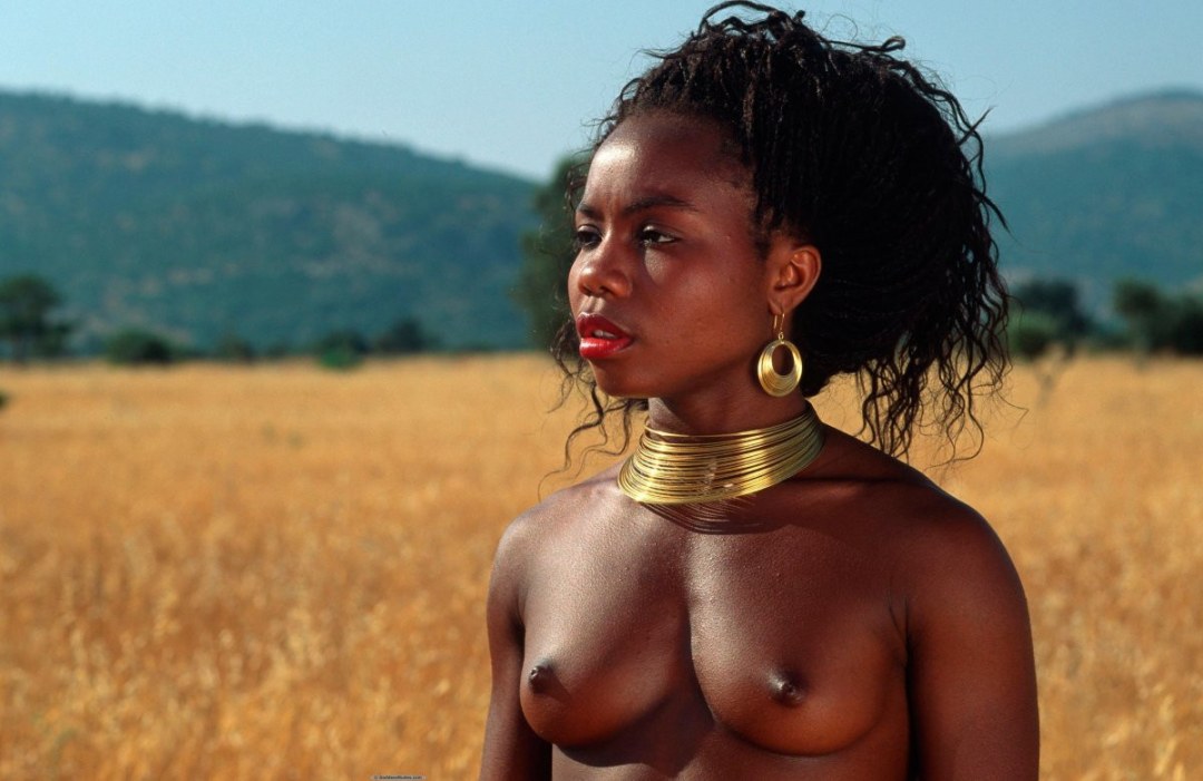 Mujeres africanas desnudas