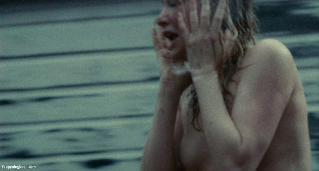 Foto de Haley Bennett desnuda