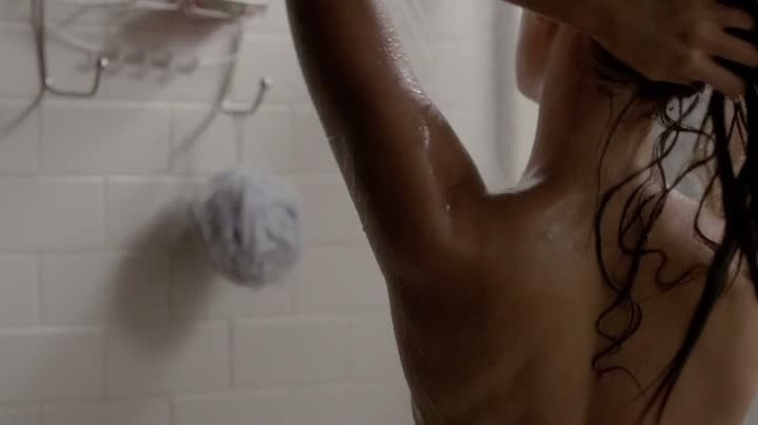 Nina Dobrevic escena lo que se puede encontrar