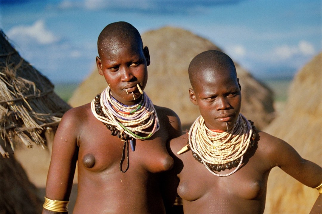 Tribus de África mujeres desnudas