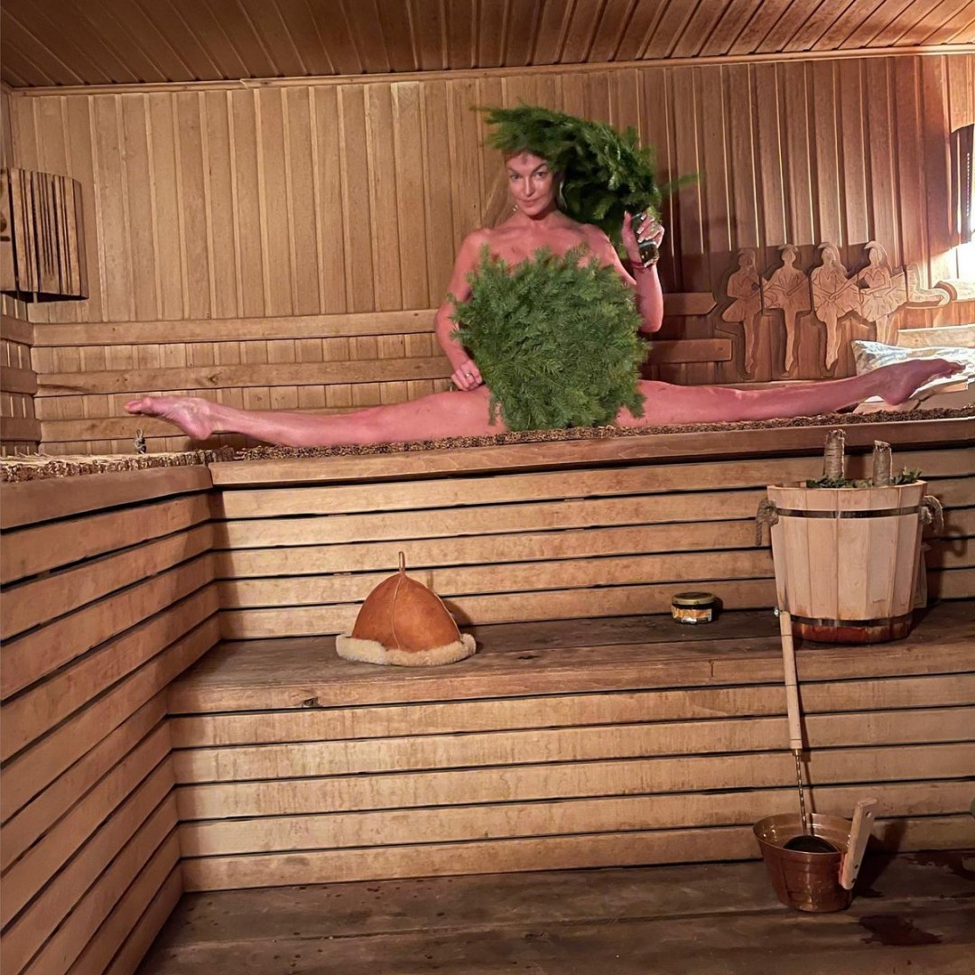 Volochkova en la casa de baños