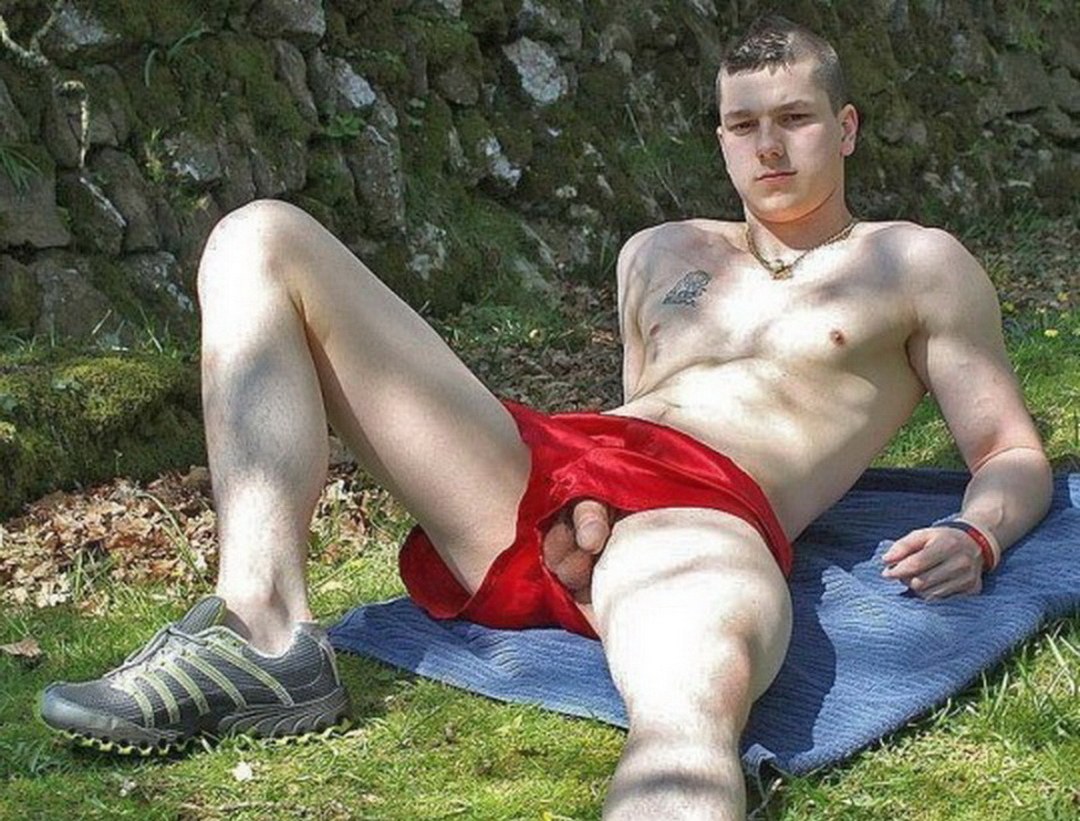Hombres fuertes sin bragas