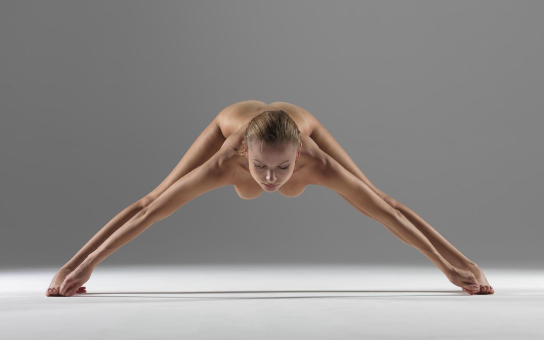 Anastasia Zavistovskaya Ballerina desnuda