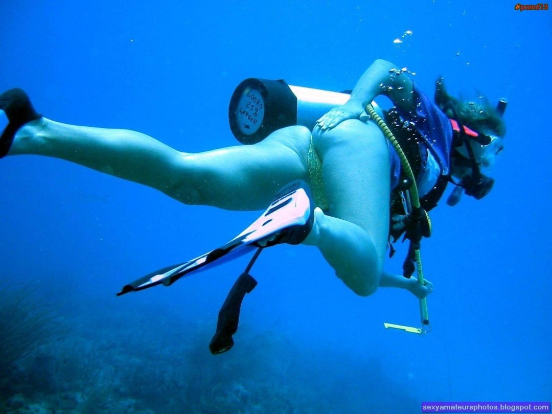 Mujeres desnudas con acwalang