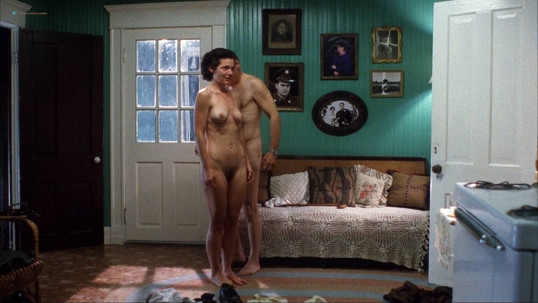 Mujeres desnudas en largometrajes
