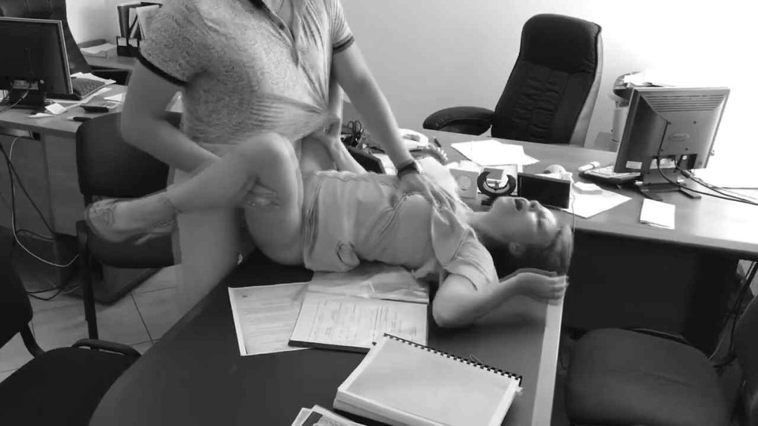 Joder secretarios en una cámara oculta