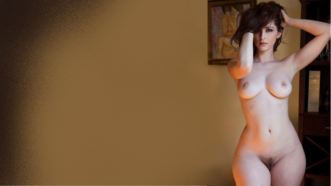 Carlotta Shampein Boobs