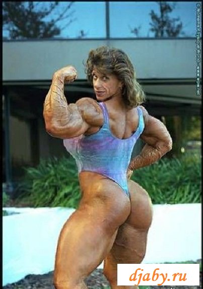 Страшный ужас девушек на снимках