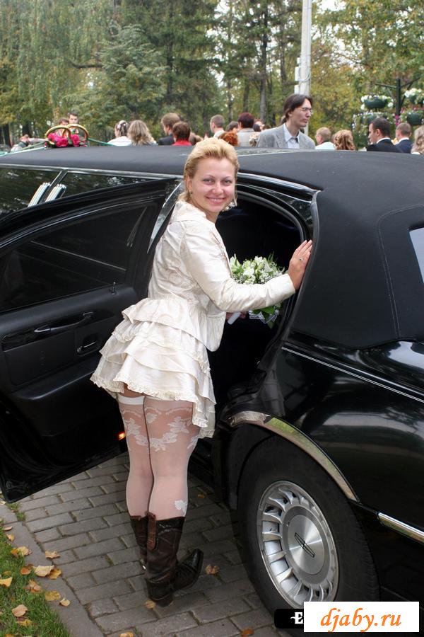 Невесты невольно устраивают эротику