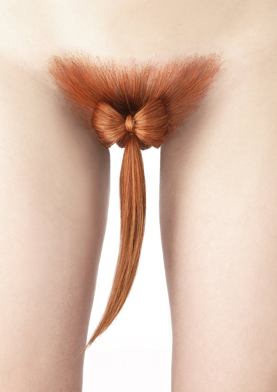 Косички на пизде