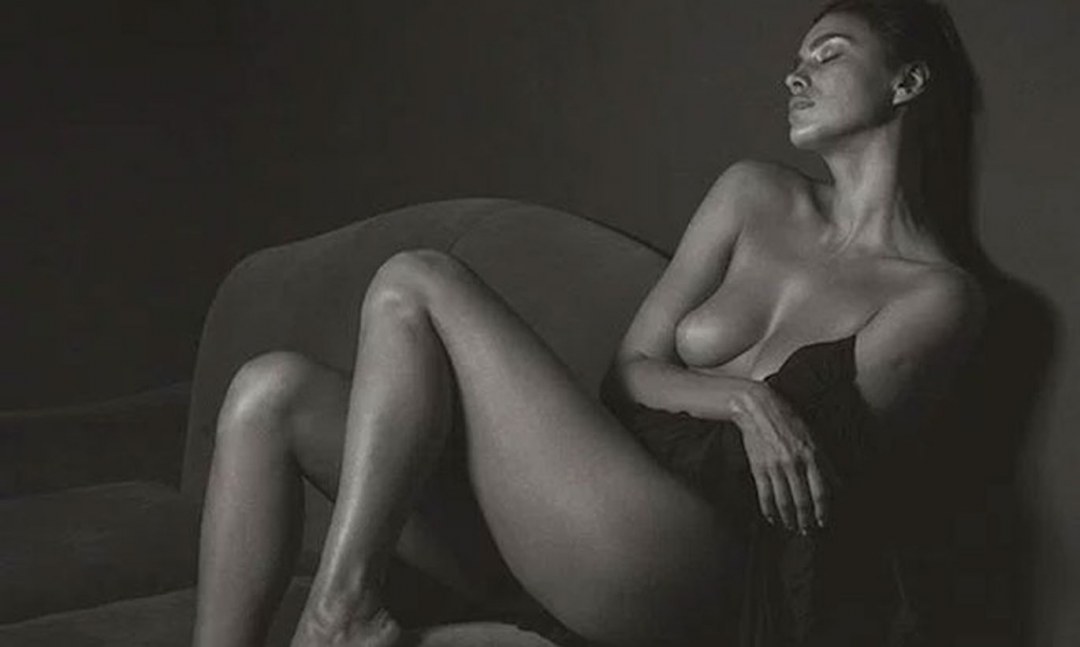 Ирина Шейк фотосессия ню