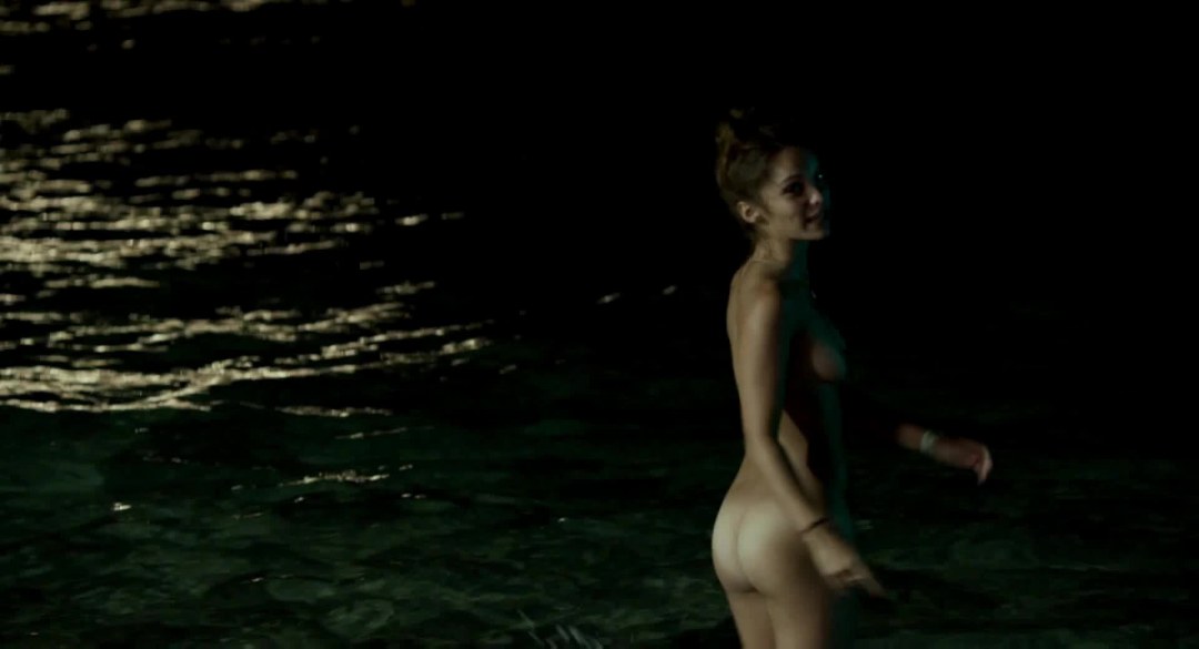 Lola le Lann naked in a Bluebird in my Heart_