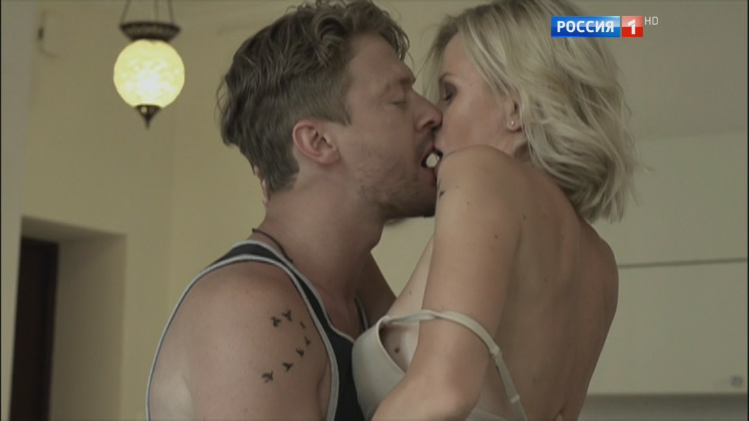 Евгения Осипова лорнофото