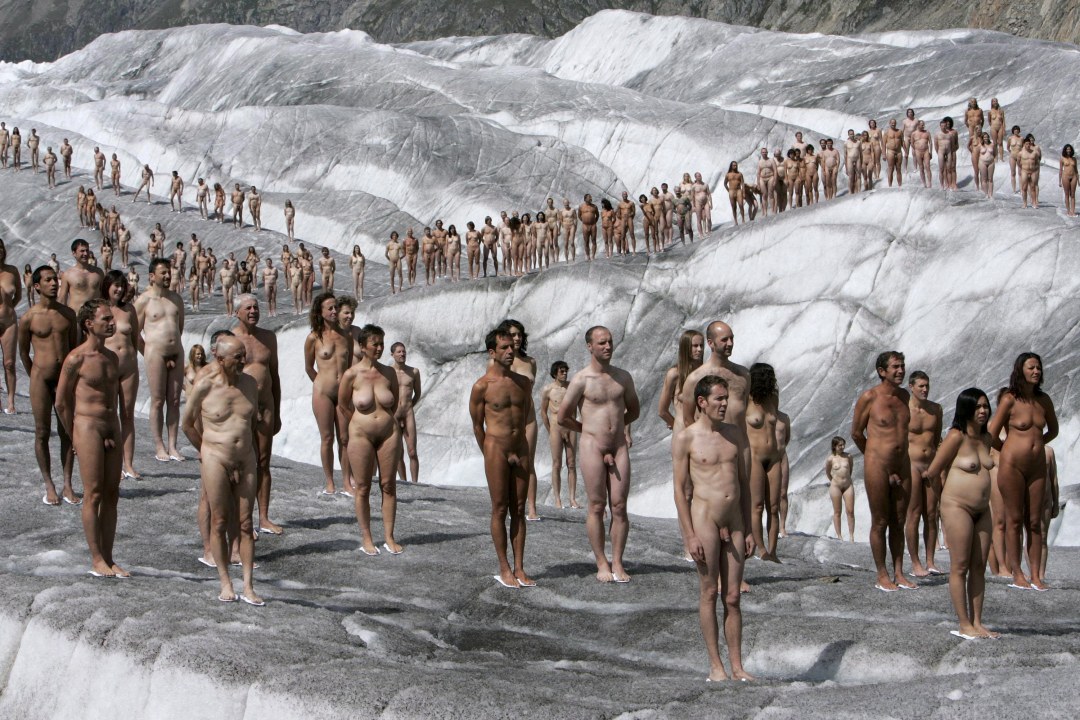 Голая массовка Spencer Tunick