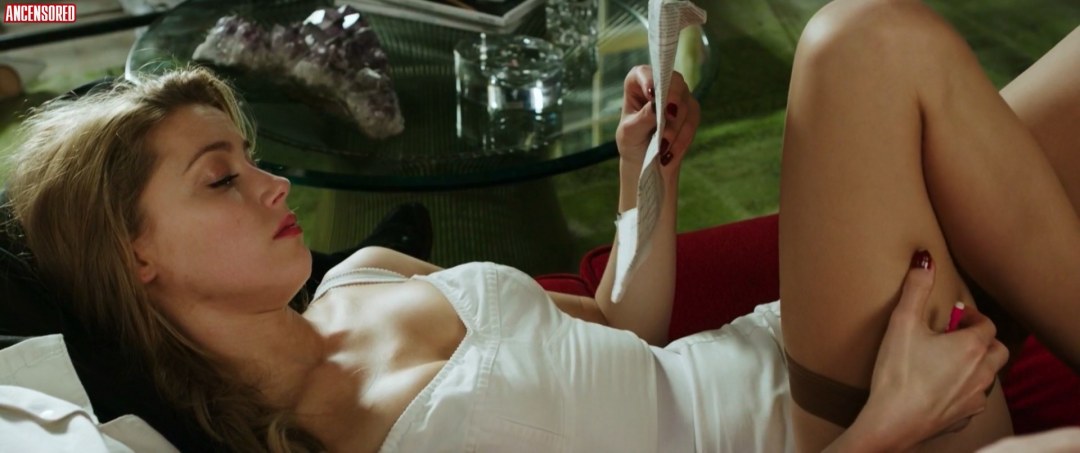 Голая Эмбер хёрд (Amber heard)Эмбер хёрд