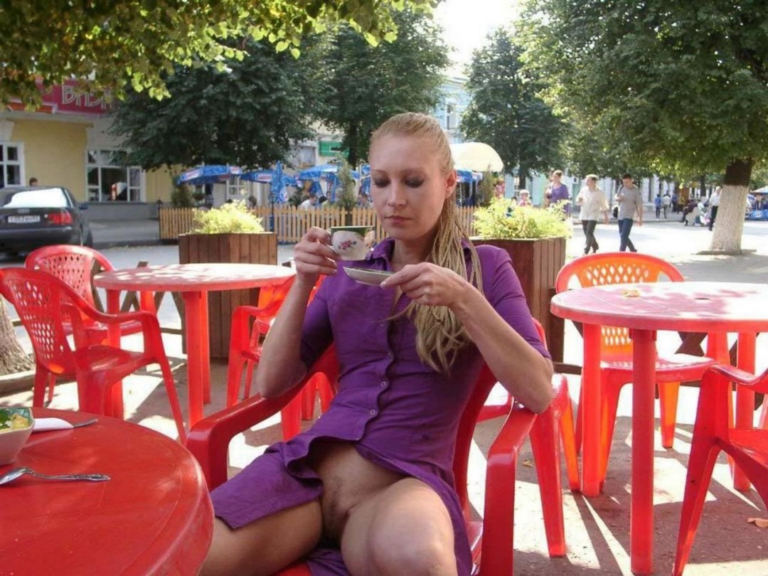 Женщины без трусов подсмотренное
