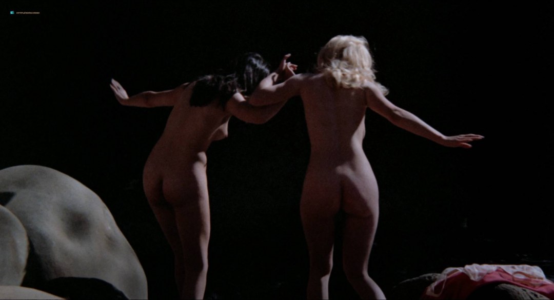 Кассандре Дэвис голая nude naked