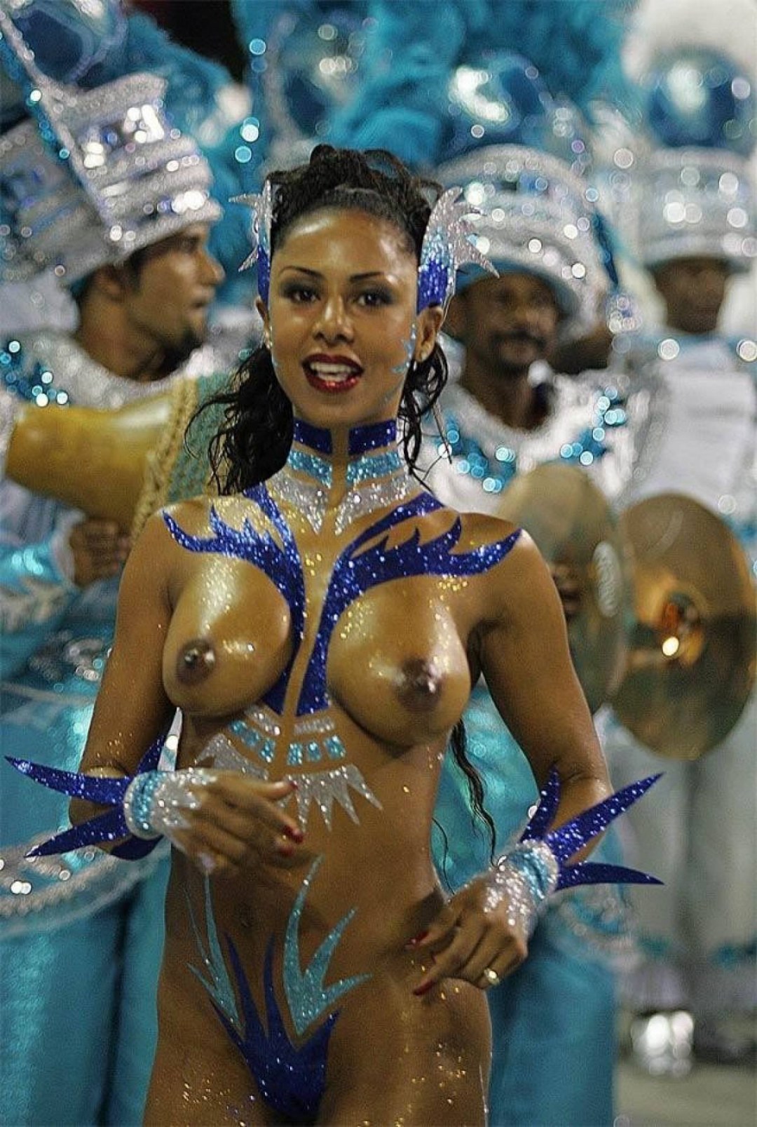 Порноактриса Carine Felizardo