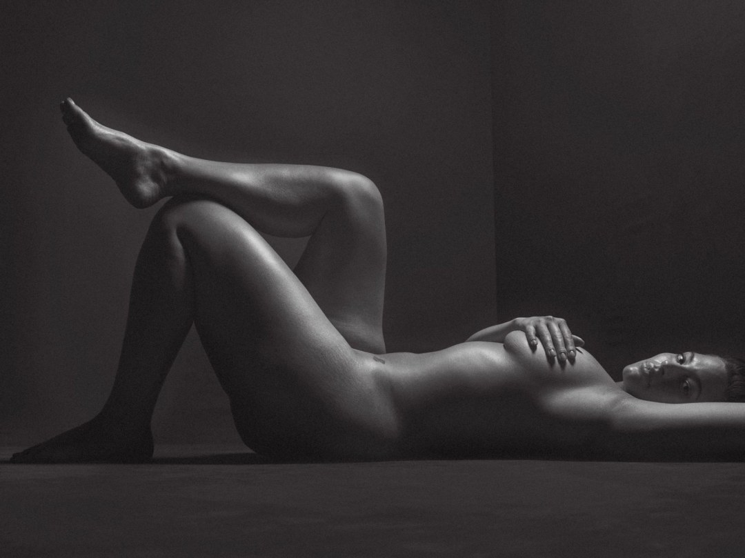 Модель Plus-Size Эшли Грэм nude