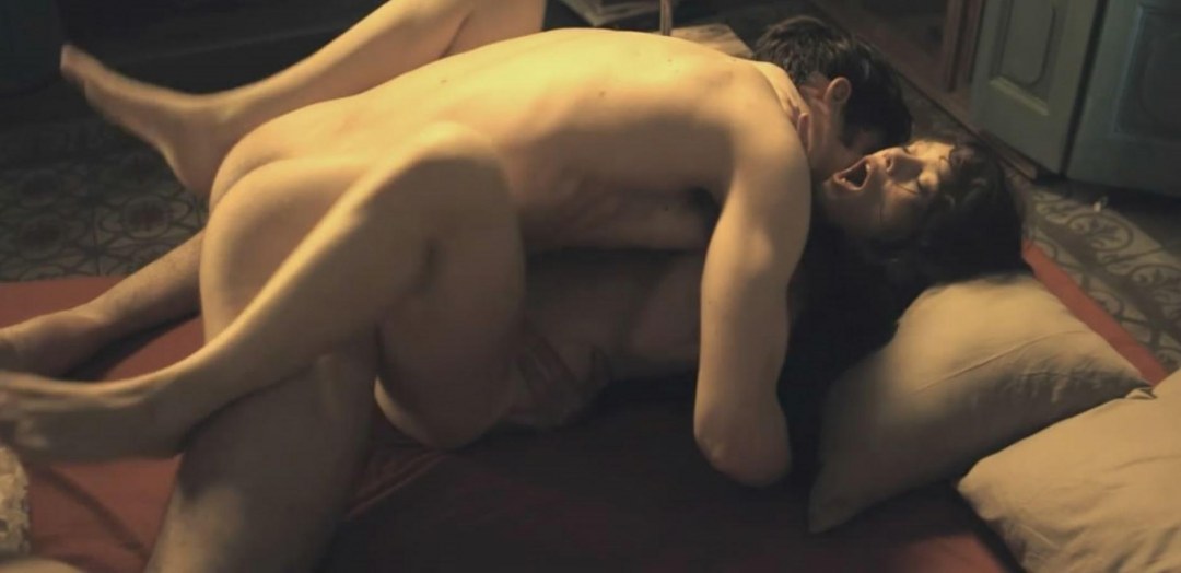 Астрид Берже фрисби актриса18+